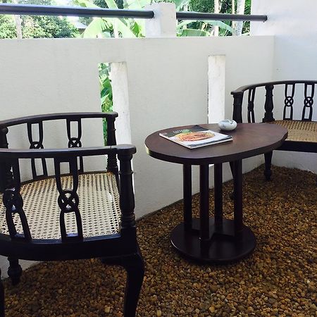 Holiday Nest Bed & Breakfast Wadduwa Esterno foto